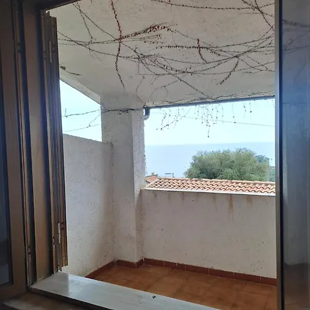 Pepe Villa *